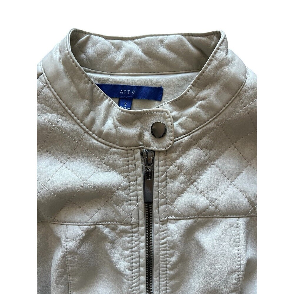Apt. 9 Women’s Faux-Leather Jacket Cream Zip Front Quilted Shoulder Lined Size S - Picture 2 of 10